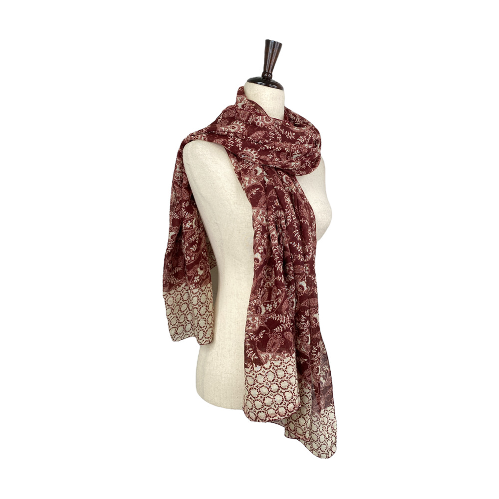 NEW Women's Red/White Paisley Print Scarf